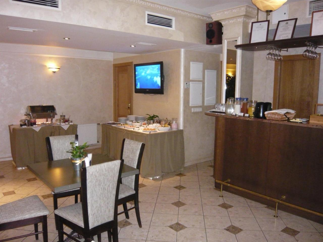 Riverside Hotel Riga Exterior photo